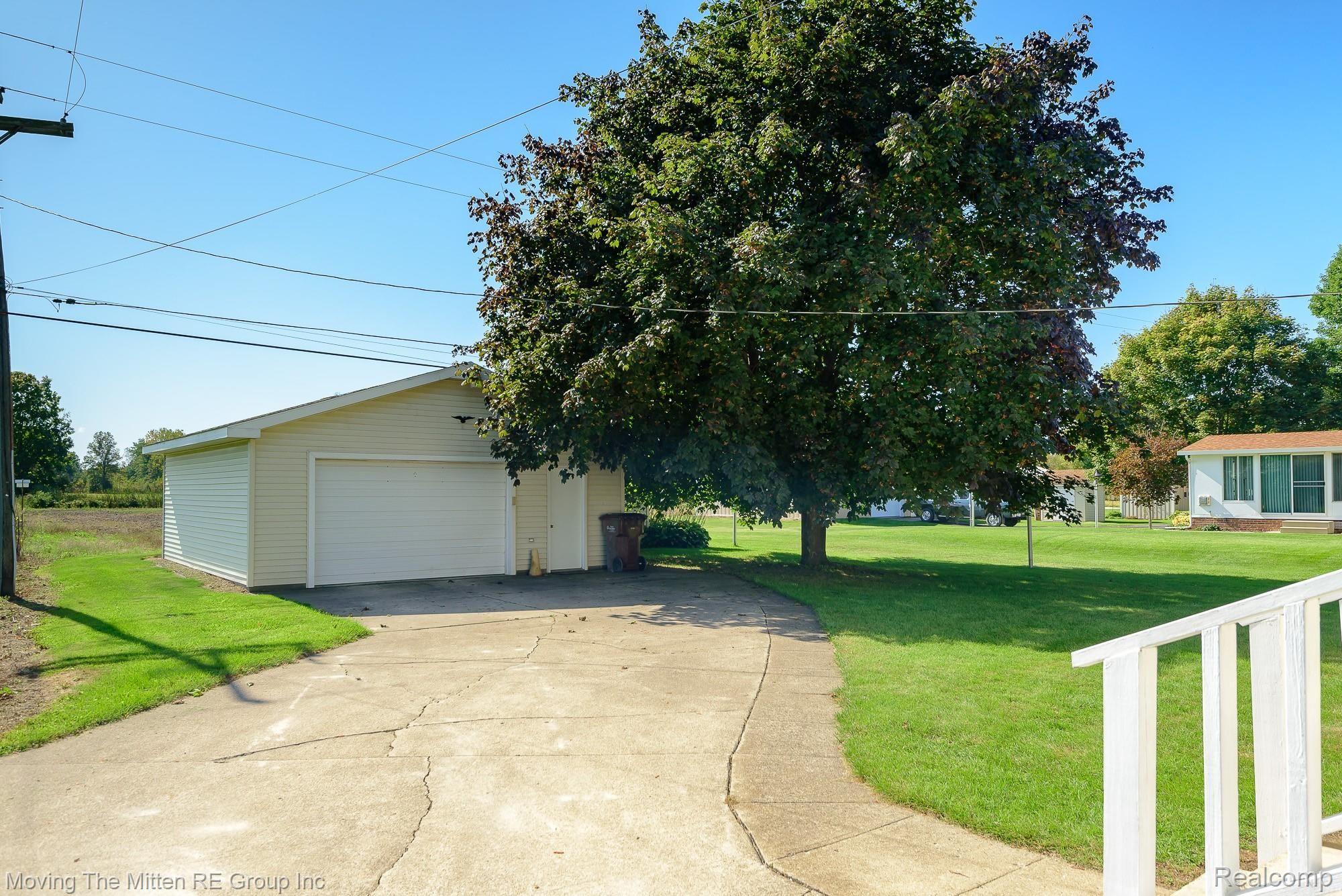 46405 Harris Road Belleville, MI 48111 - Photo 34 of 41 MTM_46405_harris-34.jpg