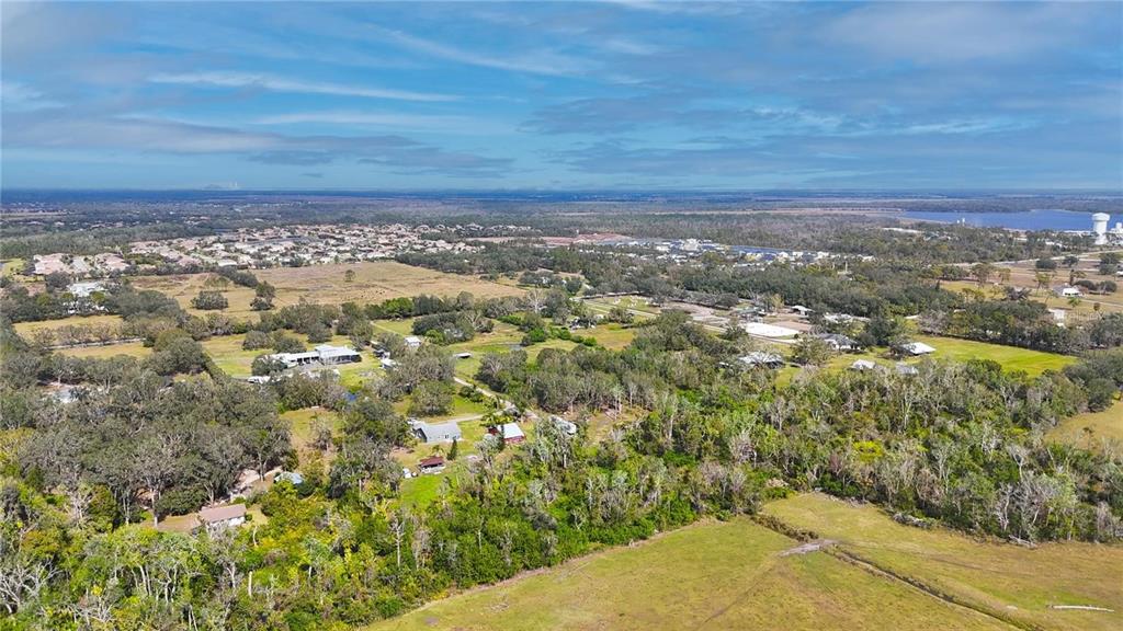 16678 Water Line Srv Road Bradenton, FL 34212 - Photo 6 of 10