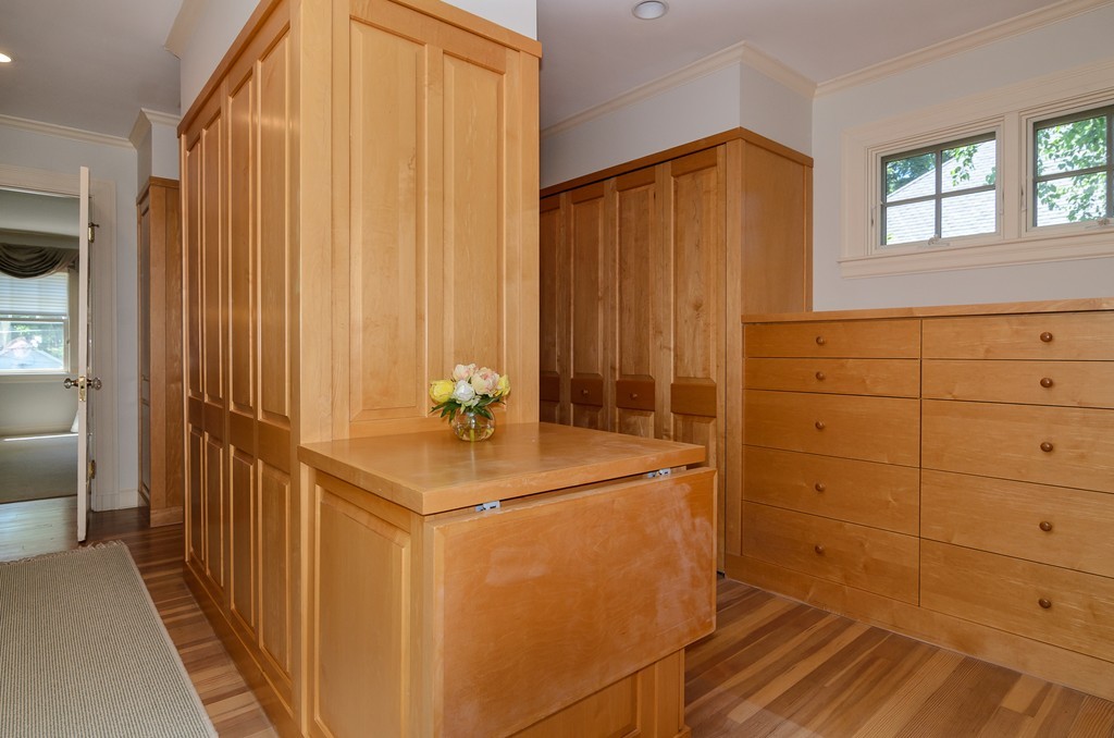 22 Leighton Road Wellesley, MA 02482 - Photo 11 of 15