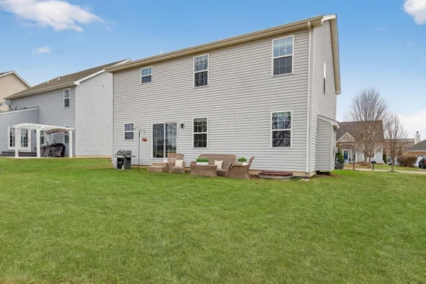 $439,900 | 3132 Concord Lane, Wadsworth, IL 60083