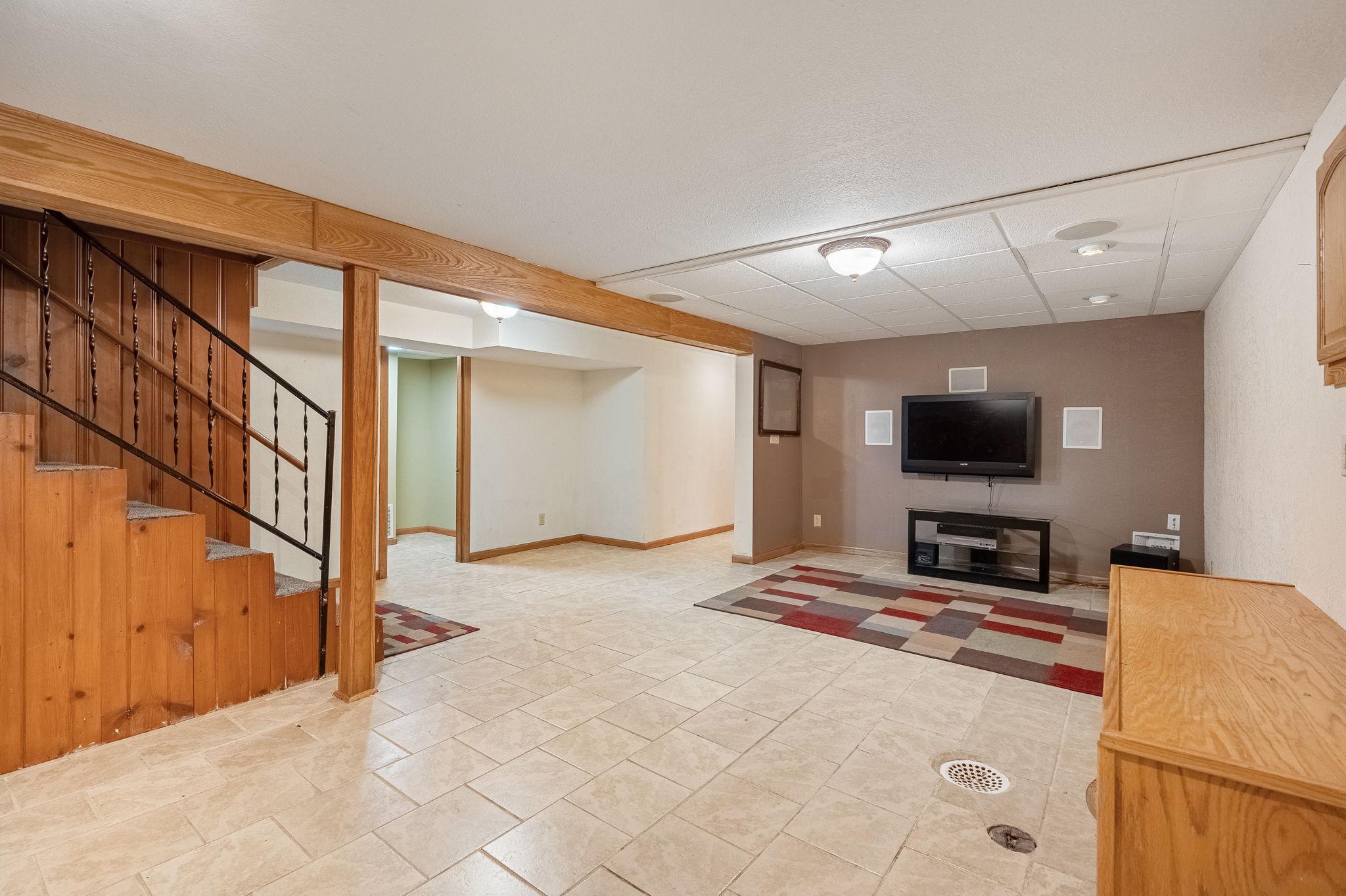 581 Havana Road Owatonna, MN 55060 - Photo 19 of 54