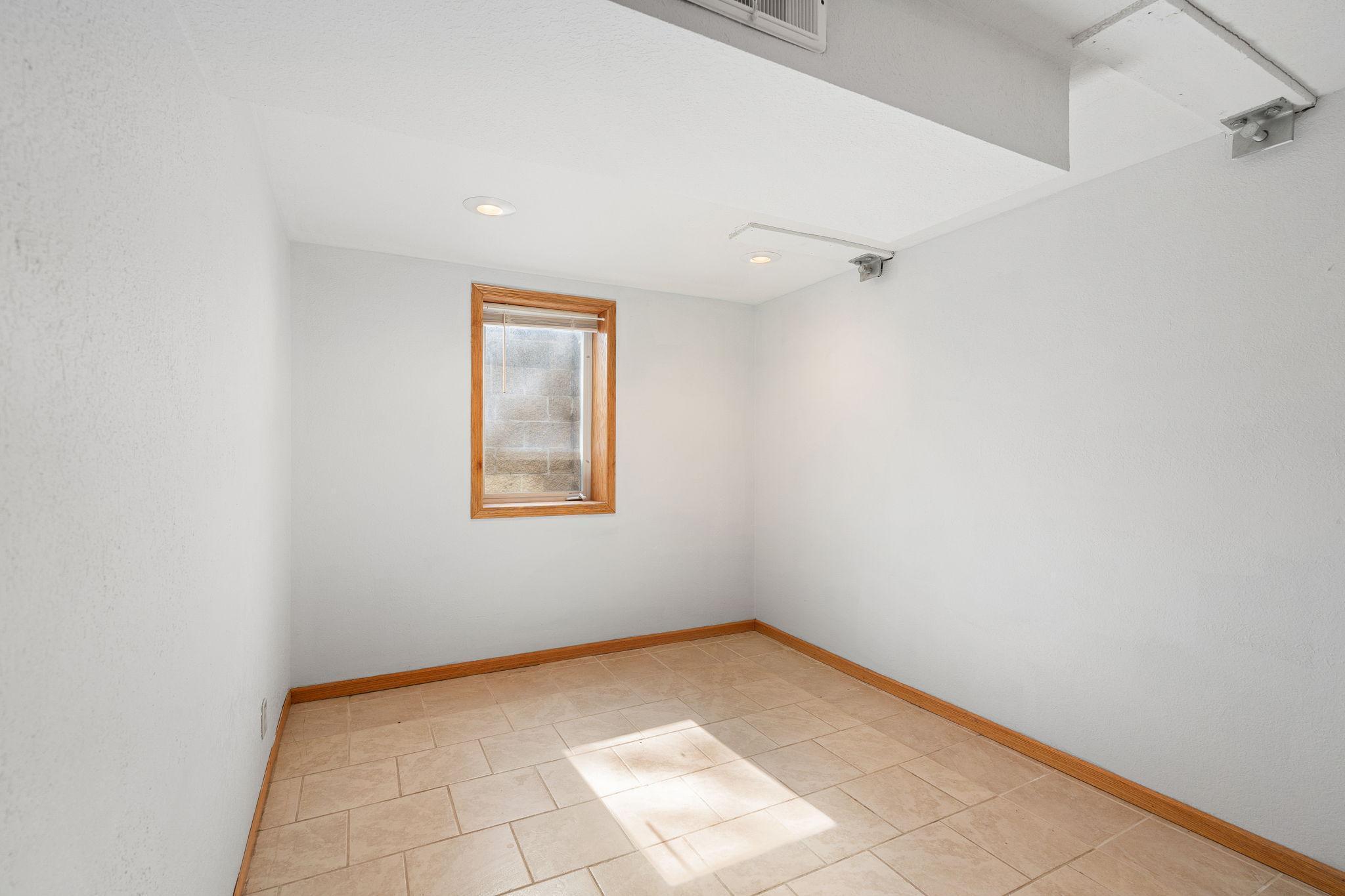 581 Havana Road Owatonna, MN 55060 - Photo 22 of 54