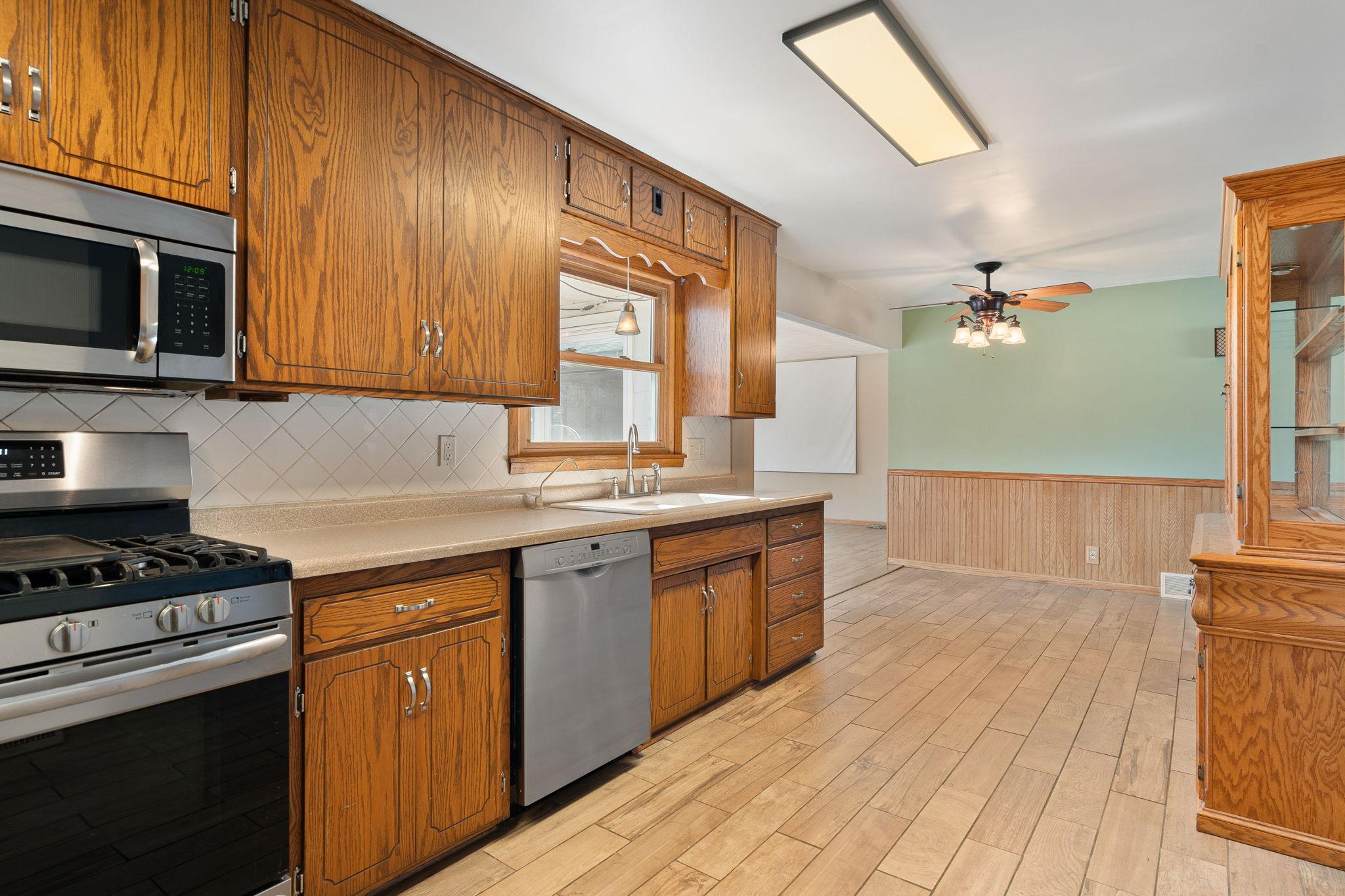 581 Havana Road Owatonna, MN 55060 - Photo 8 of 54