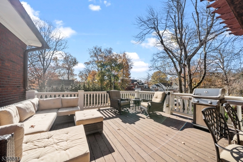 67 Tulip Street Summit, NJ 07901 - Photo 21 of 47