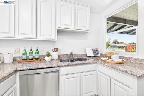 $1,298,000 | 35314 Santiago Street, Fremont, CA 94536