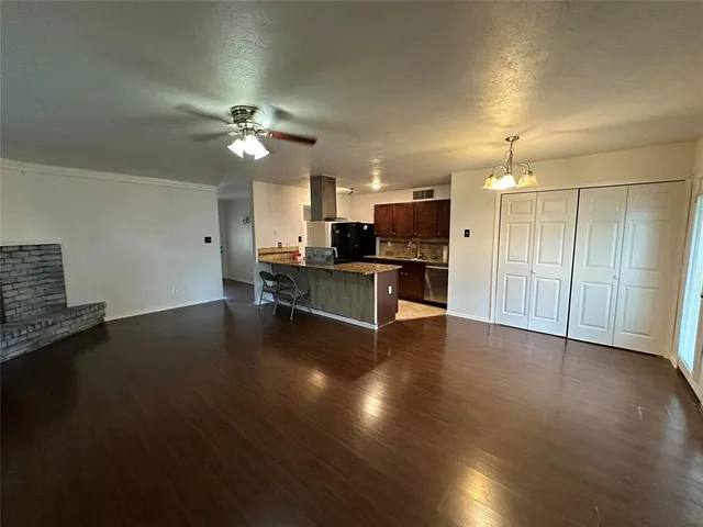 $1,850 | 910 Sunny Slope Drive, Allen, TX 75002