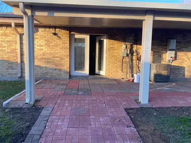 $1,850 | 910 Sunny Slope Drive, Allen, TX 75002