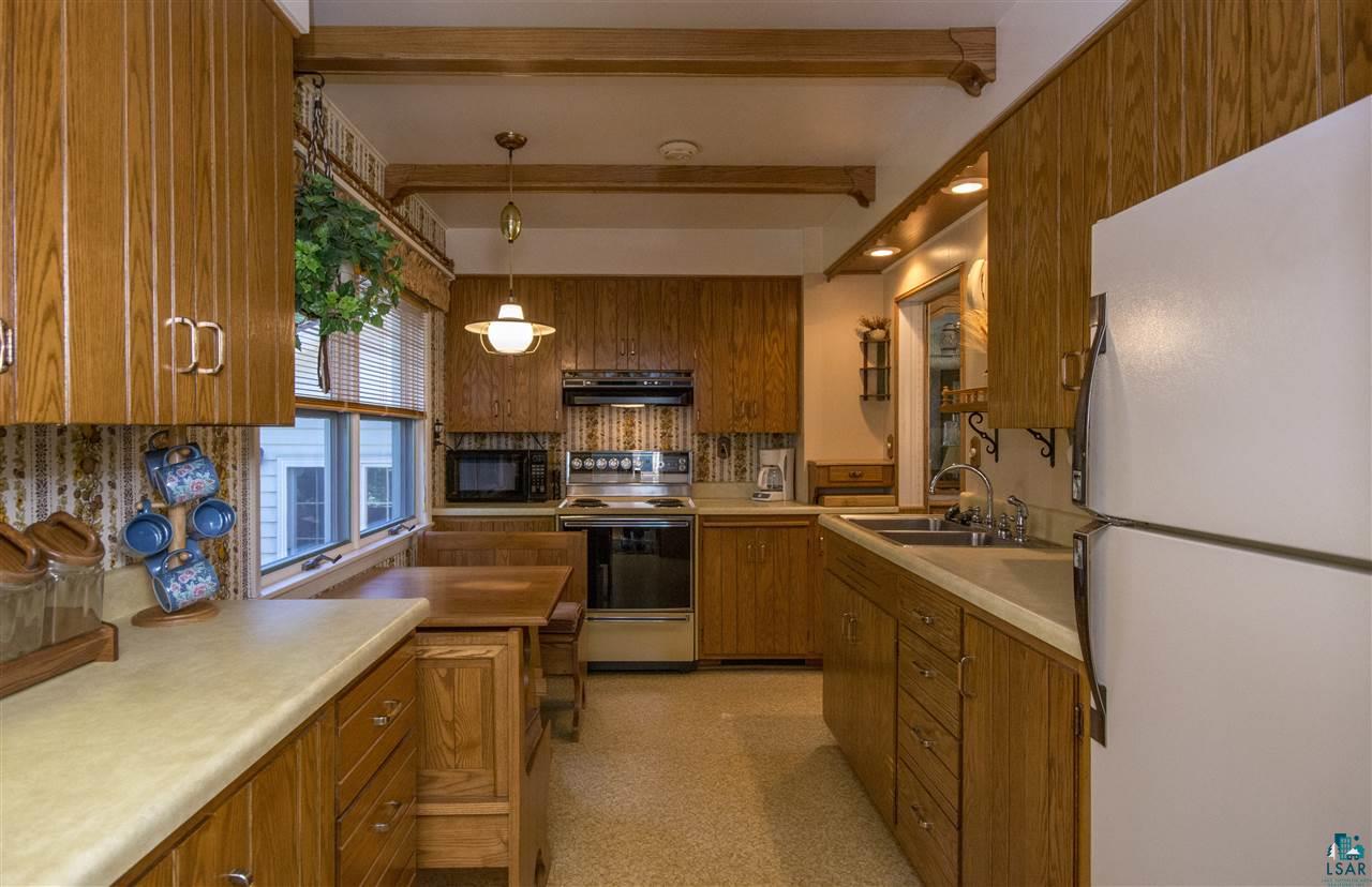 3940 Haines Road Duluth, MN 55811 - Photo 6 of 24 Kitchen