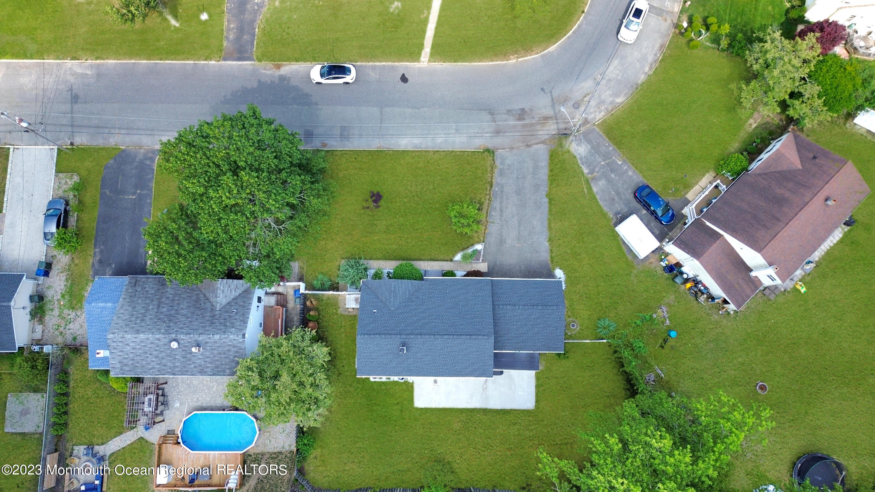 14 Arno Street Oakhurst, NJ 07755 - Photo 6 of 31 6