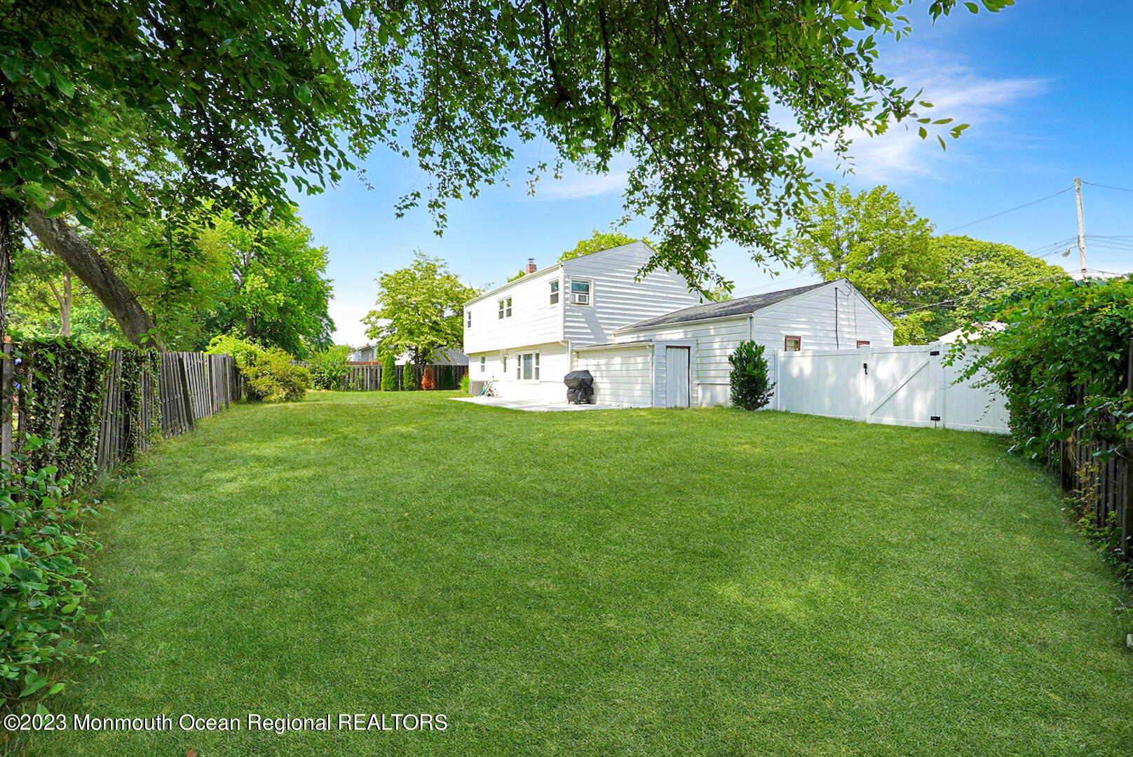 14 Arno Street Oakhurst, NJ 07755 - Photo 10 of 31 9