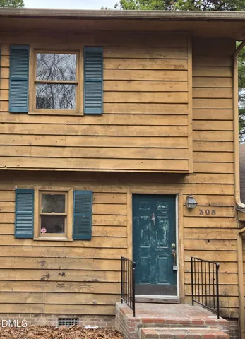 $159,900 | 305 Kendall Drive, Unit 203, Durham, NC 27703