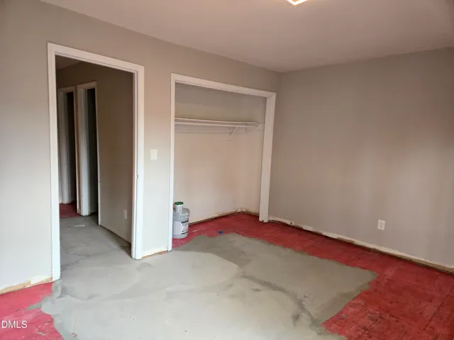 $159,900 | 305 Kendall Drive, Unit 203, Durham, NC 27703