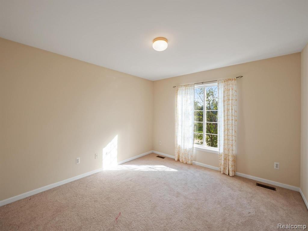 3316 Empire Drive Rochester, MI 48309 - Photo 45 of 52