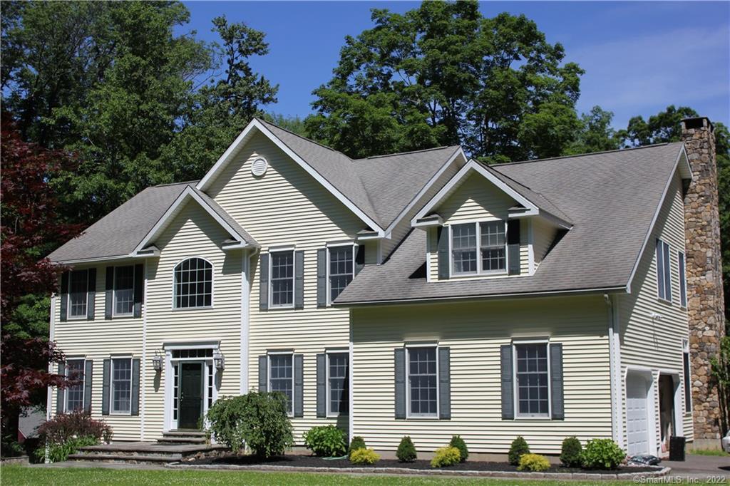 16 Sprucewood Lane Ridgefield, CT 06877 - Photo 1 of 1 Gallery Image 1