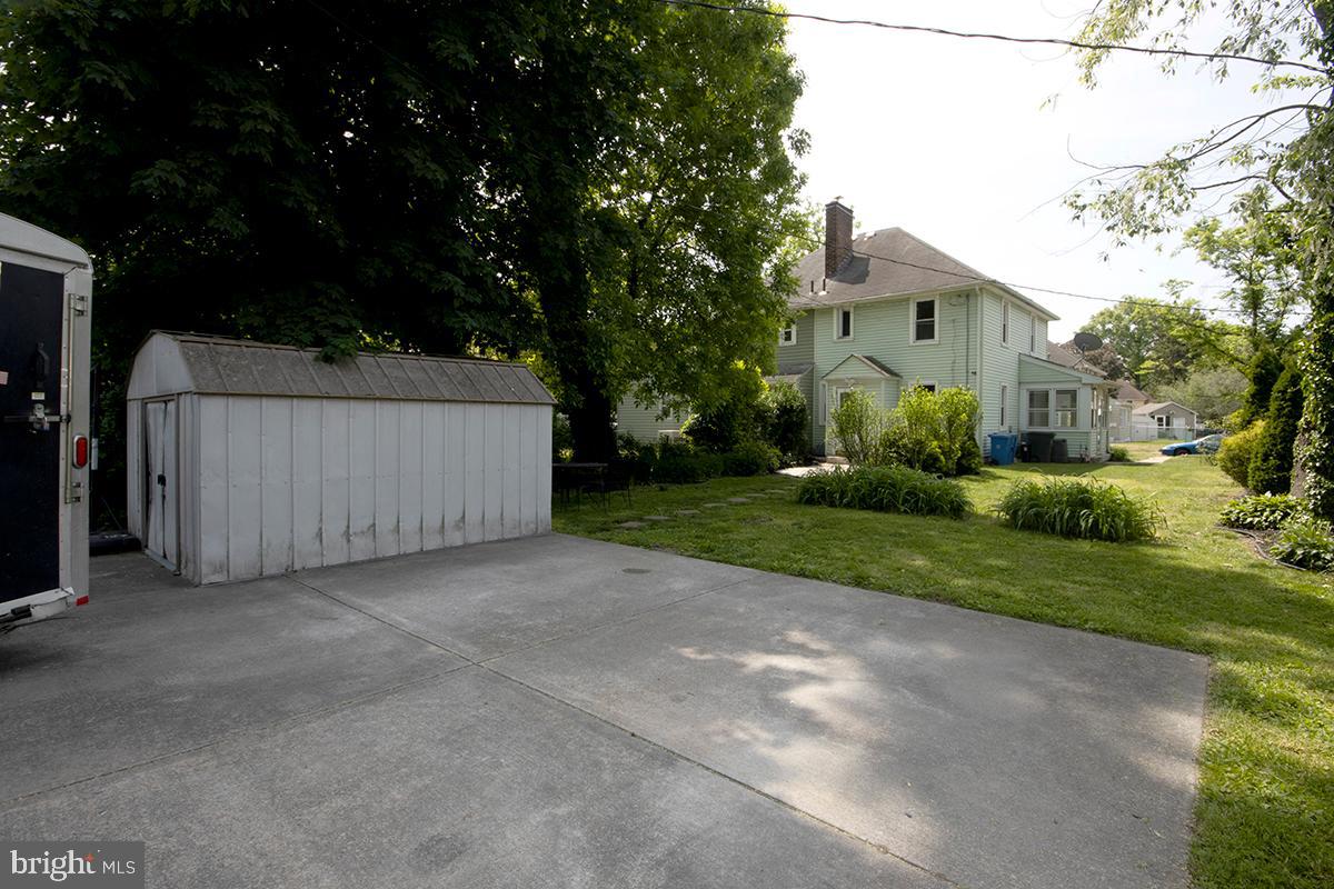 223 Pennsylvania Road Brooklawn, NJ 08030 - Photo 8 of 37 Gallery Image 8