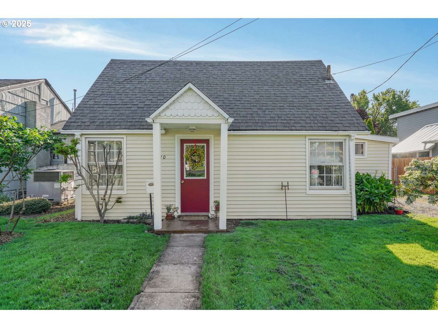 710 South River Street Newberg, OR 97132 - Photo 1 of 28