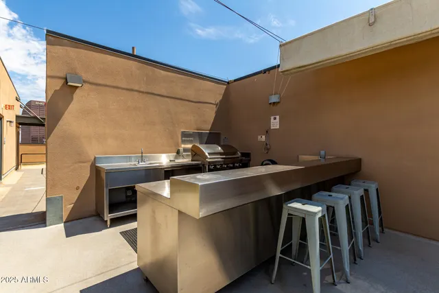 $450,000 | 1326 North Central Avenue, Unit 209, Phoenix, AZ 85004