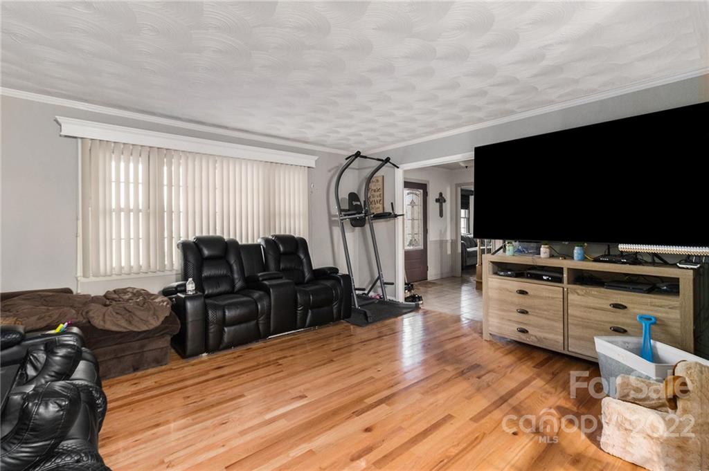 1368 Caleb Setzer Road Newton, NC 28658 - Photo 17 of 34 Gallery Image 17