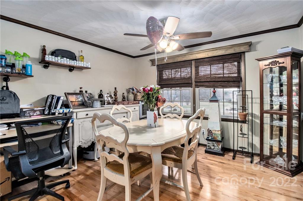 1368 Caleb Setzer Road Newton, NC 28658 - Photo 6 of 34 Gallery Image 6