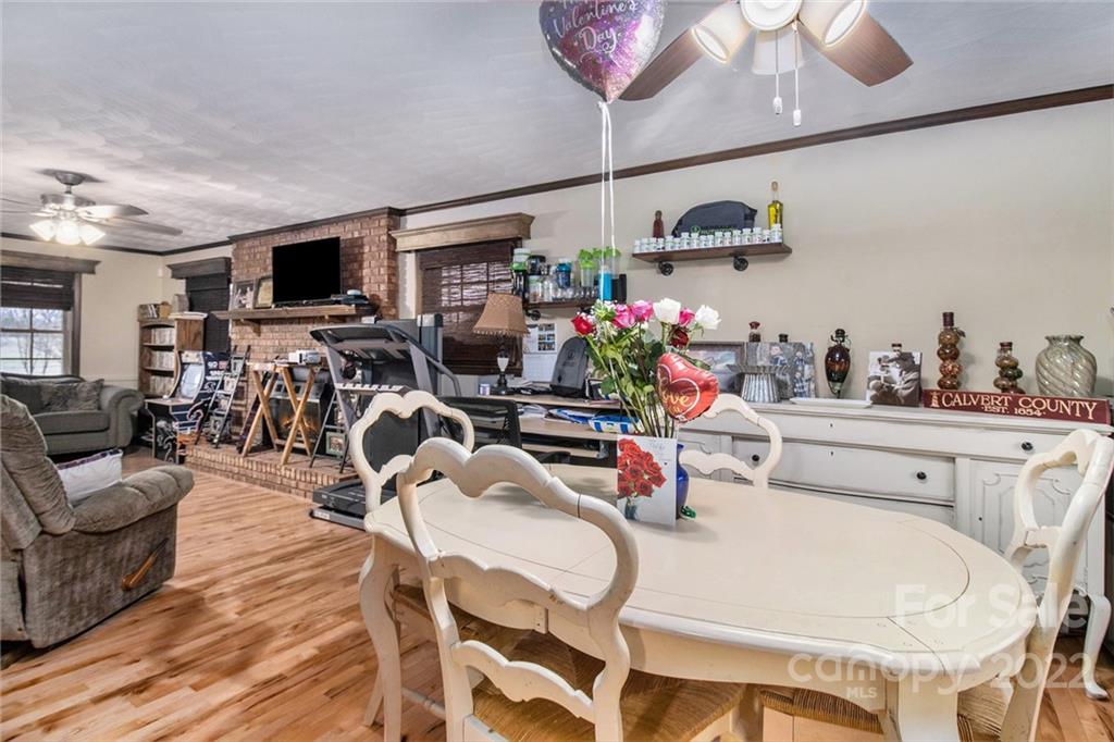 1368 Caleb Setzer Road Newton, NC 28658 - Photo 8 of 34 Gallery Image 8