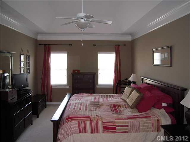 19317 Ruffner Drive Cornelius, NC 28031 - Photo 8 of 16 Gallery Image 8