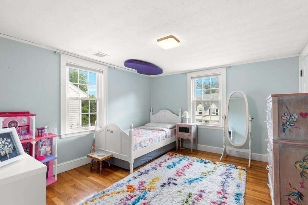 92 Glenburn Road Arlington, MA 02476 - Photo 32 of 42 Gallery Image 32