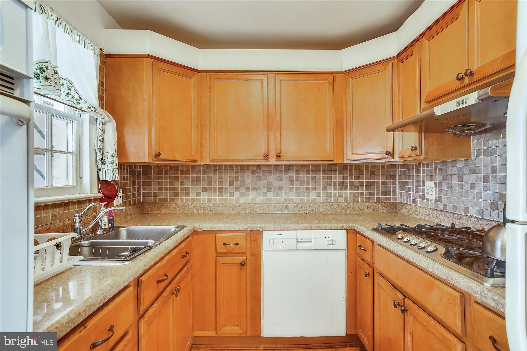 100 Water Street Gaithersburg, MD 20877 - Photo 7 of 20