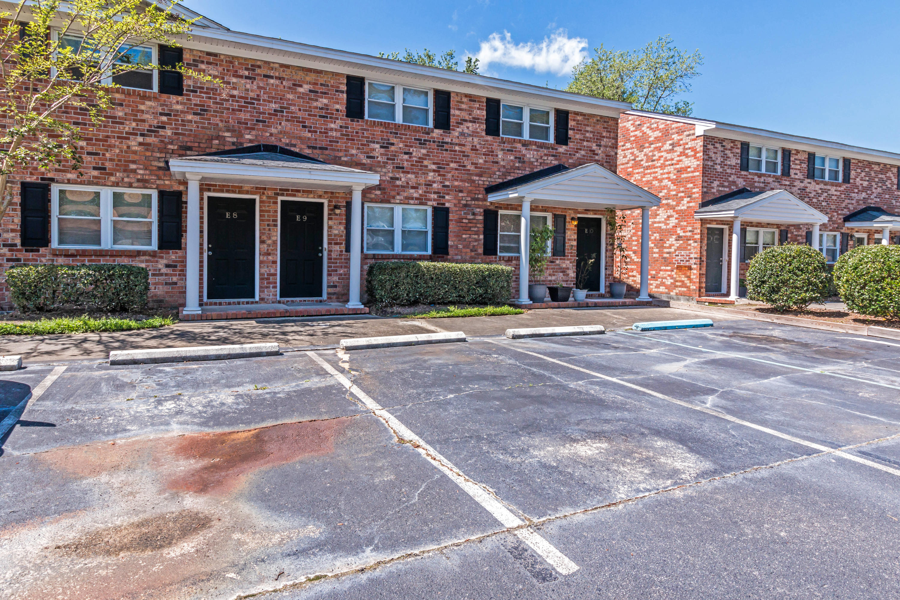 1848 Mepkin Road, Unit E10 Charleston, SC 29407 - Photo 2 of 21 1848 Mepkin Apt E10