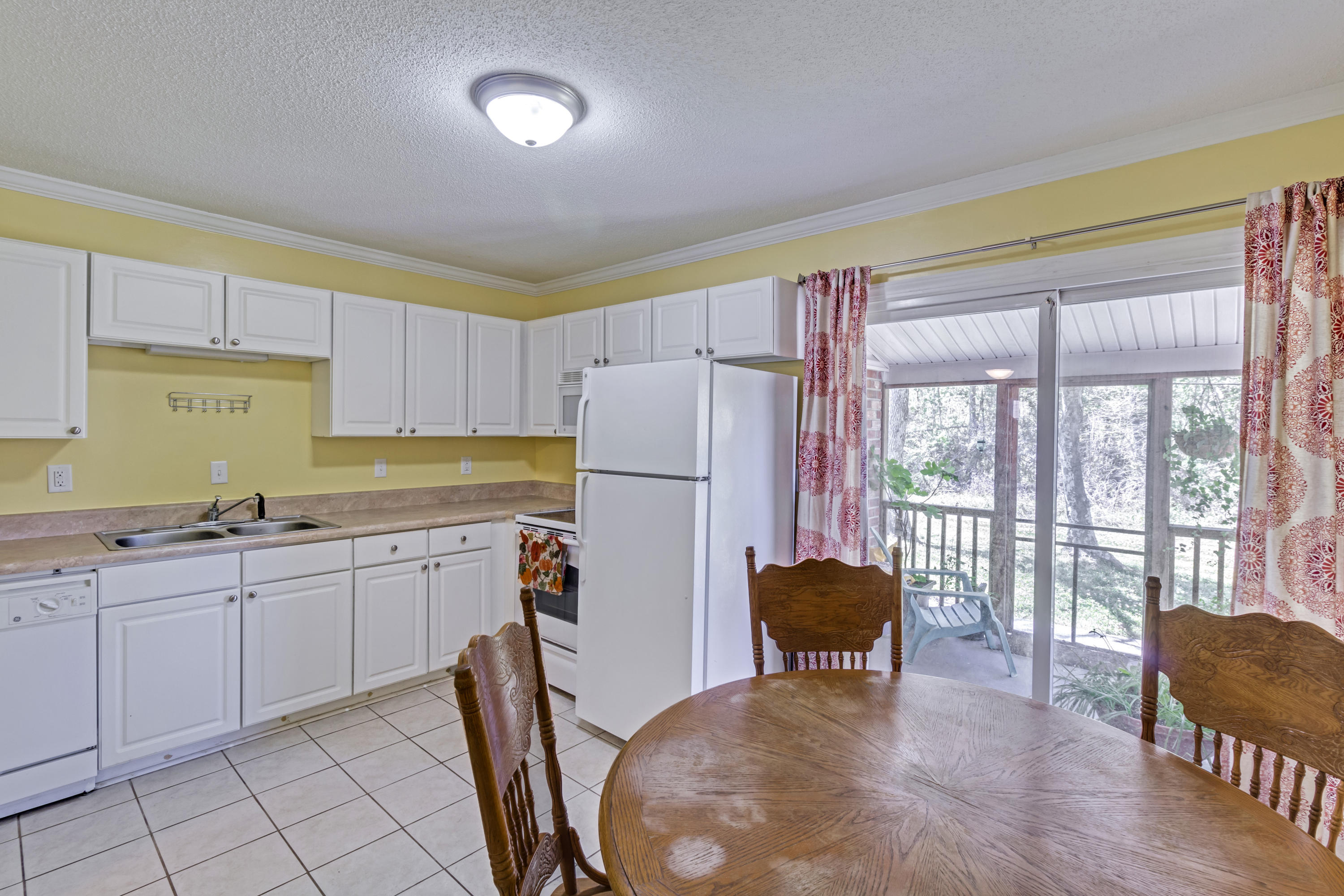 1848 Mepkin Road, Unit E10 Charleston, SC 29407 - Photo 8 of 21 1848 Mepkin Apt E10
