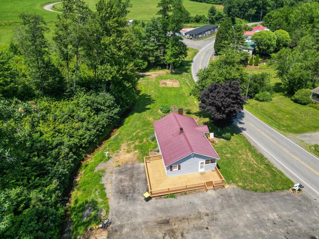 5665 Chances Creek Road Fancy Gap, VA 24328 - Photo 4 of 34 Gallery Image 4