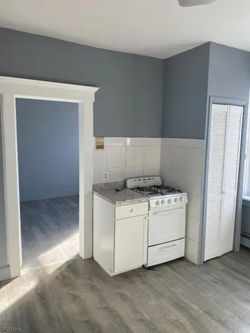 $1,500 | 14 Jackson Street, Unit 14, Passaic, NJ 07055