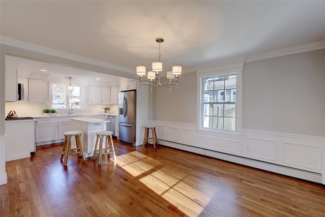 9 Humphreys Road Barrington, RI 02806 - Photo 5 of 30