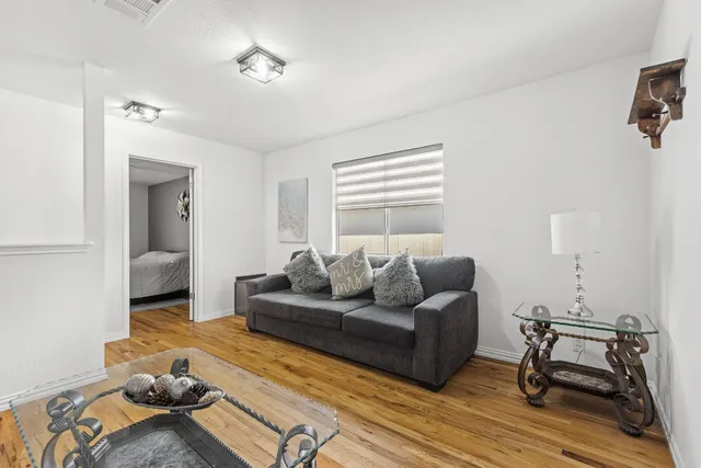 $399,900 | 615 Barbara Way, Bastrop, TX 78602