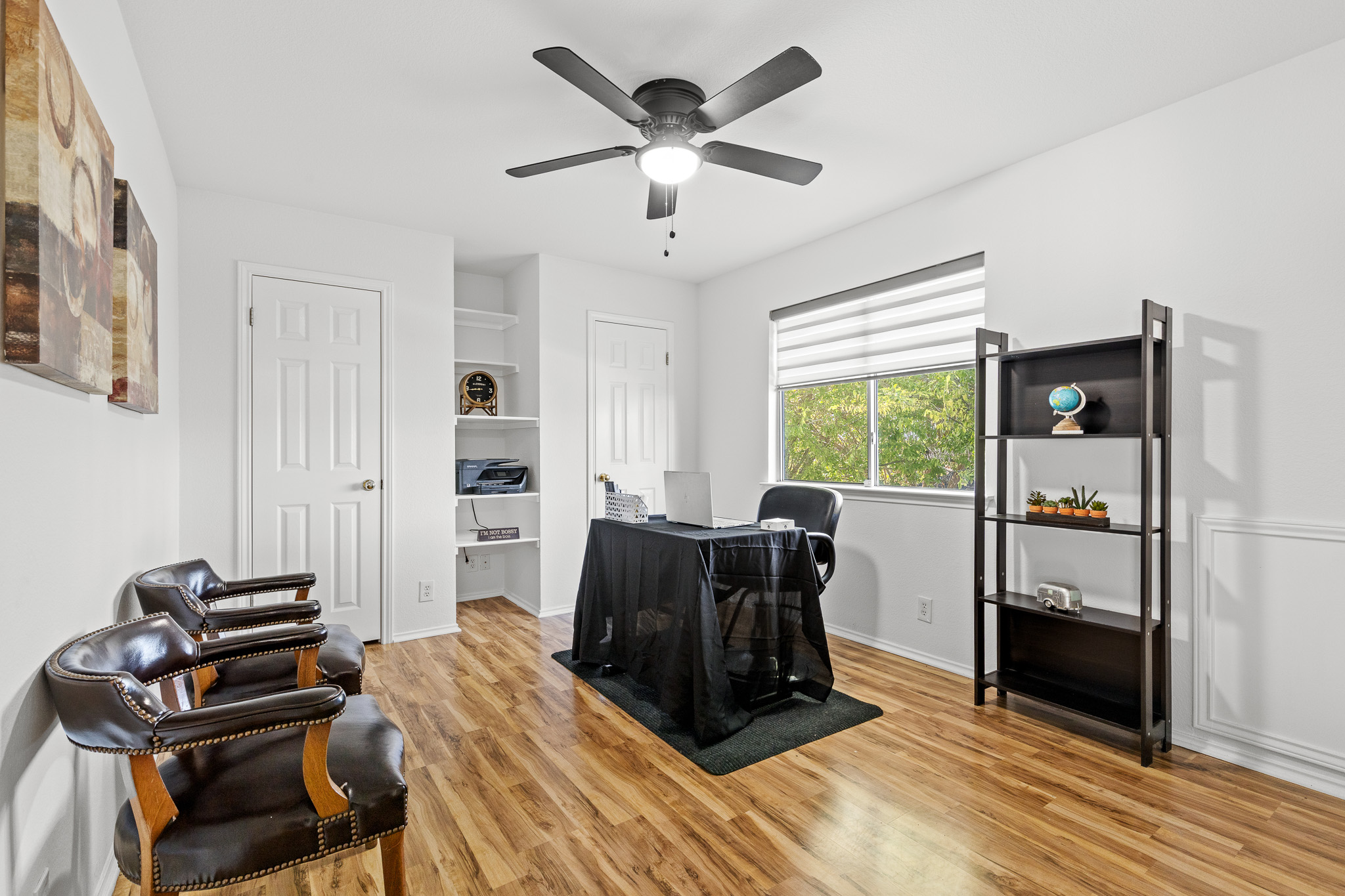 615 Barbara Way Bastrop, TX 78602 - Photo 20 of 27 a bed room with furniture and window
