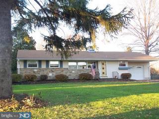 1560 Edgewood Road Yardley, PA 19067 - Photo 1 of 5 Gallery Image 1