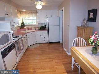 1560 Edgewood Road Yardley, PA 19067 - Photo 3 of 5 Gallery Image 3