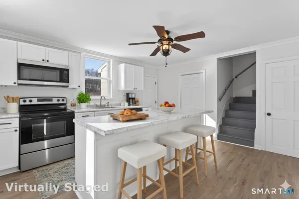 $259,900 | 119 Taftville-Occum Road, Norwich, CT 06360