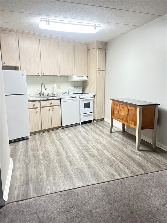 152 Turner Road, Unit 22 Holliston, MA 01746 - Photo 1 of 11 Gallery Image 1