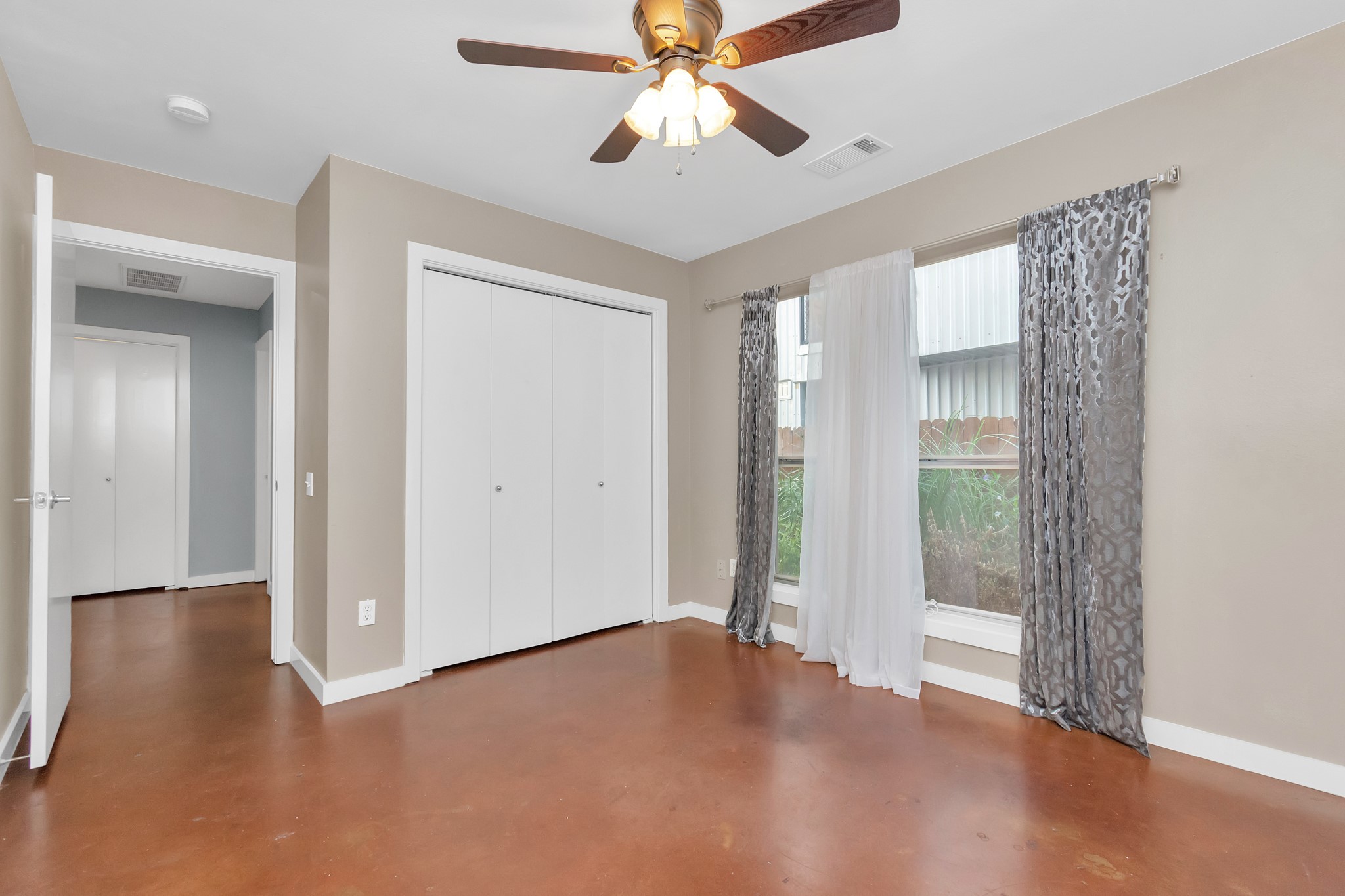 2605 Calumet Street, Unit 38 Houston, TX 77004 - Photo 6 of 32