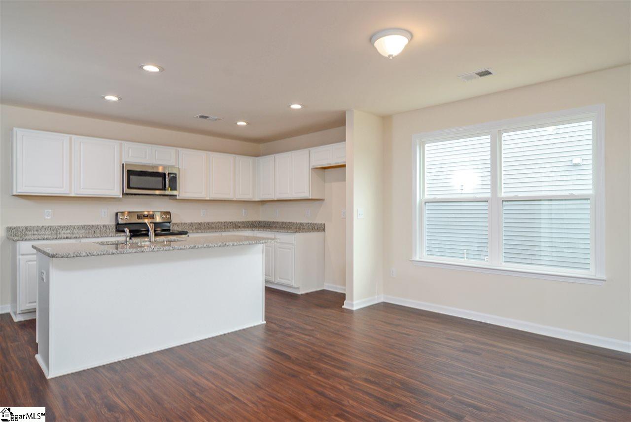 317 Elevation Court Inman, SC 29349 - Photo 6 of 33