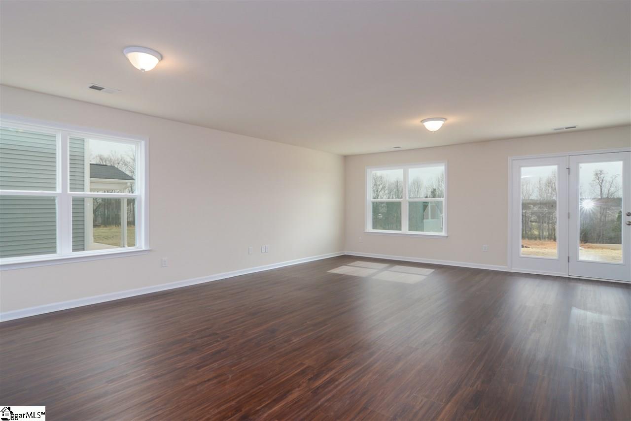 317 Elevation Court Inman, SC 29349 - Photo 10 of 33