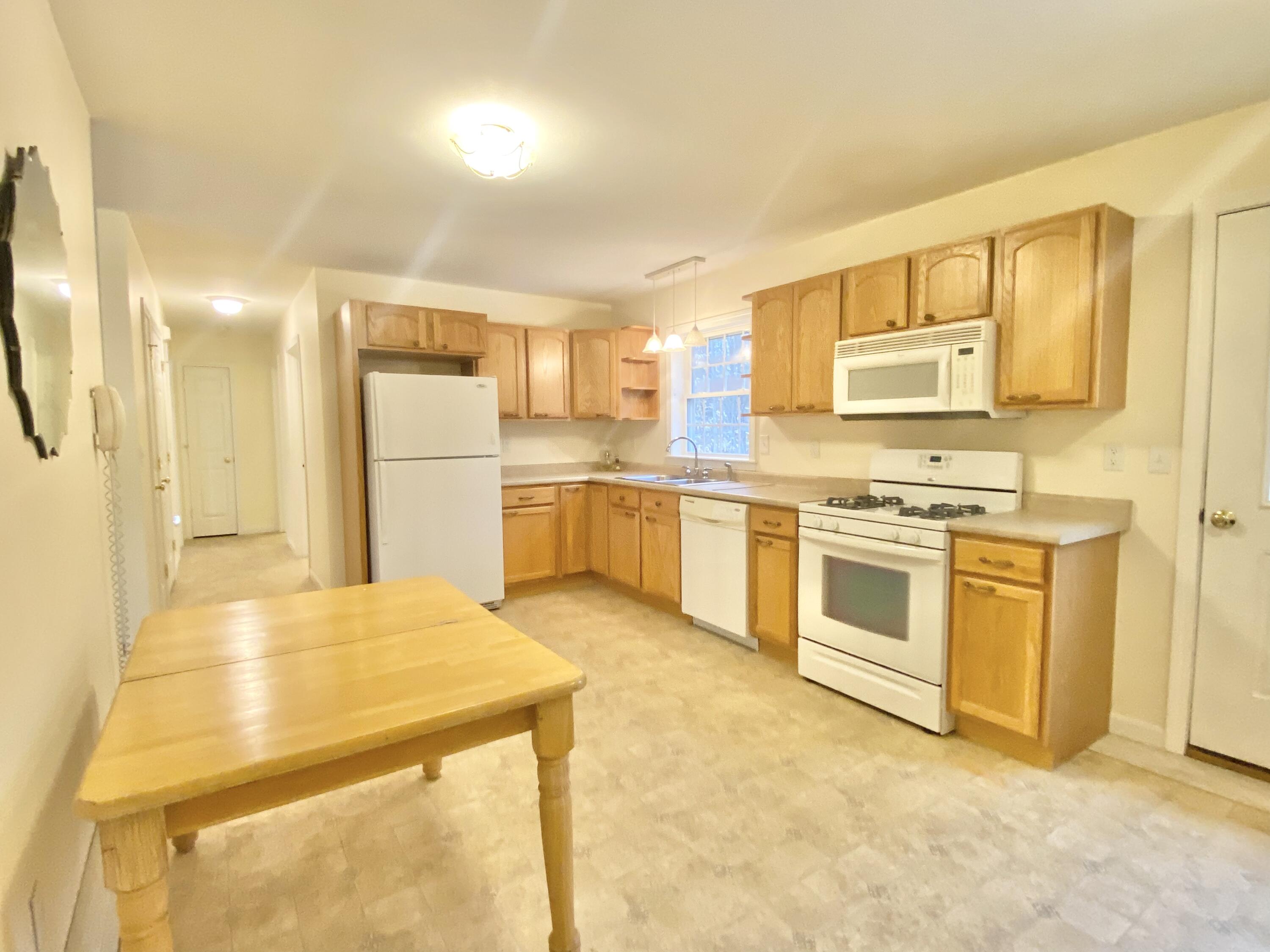 95 Nash Road Windham, ME 04062 - Photo 3 of 25 46BC91D1-259C-4E60-9E12-BF1A16412077
