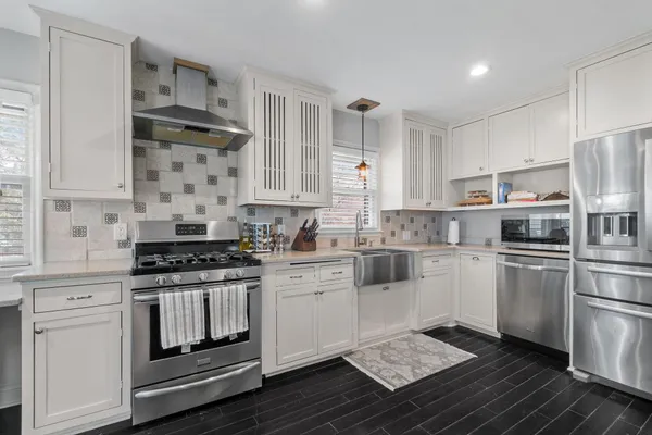 $3,895 | 5036 Richmond Drive, Edina, MN 55436