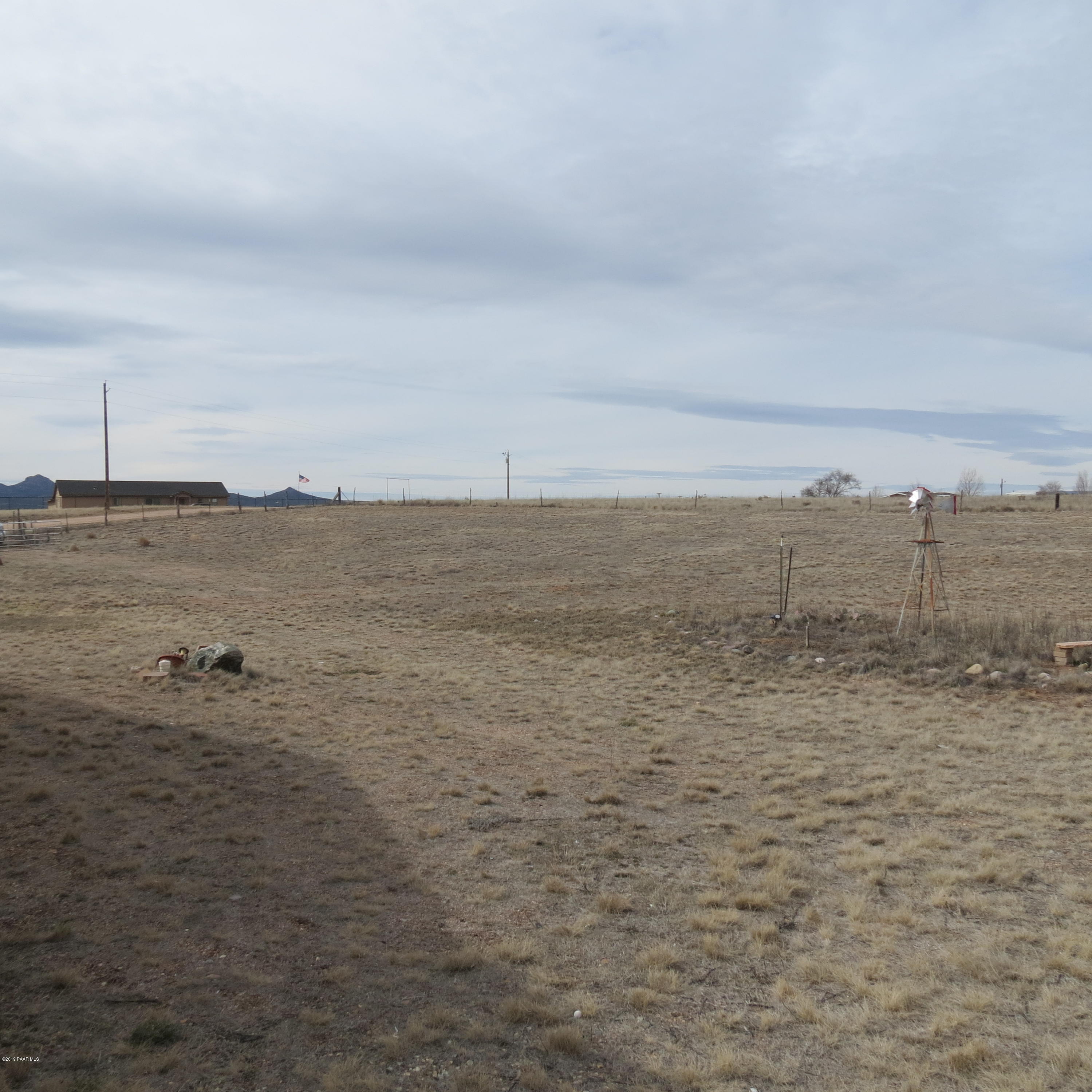 1400 Saddle Road Paulden, AZ 86334 - Photo 24 of 28 a view of an ocean beach