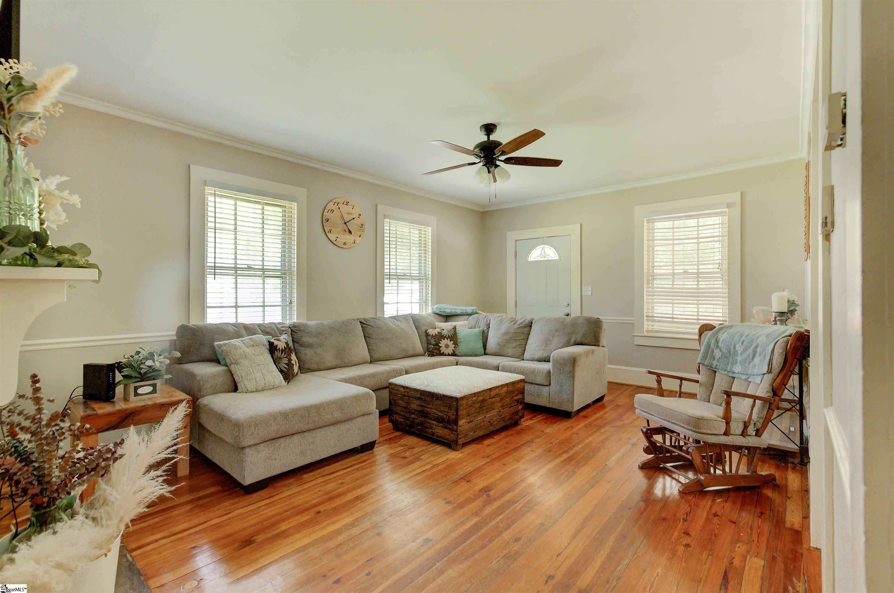 7 Hedgepath Street Liberty, SC 29657 - Photo 3 of 14 Gallery Image 3
