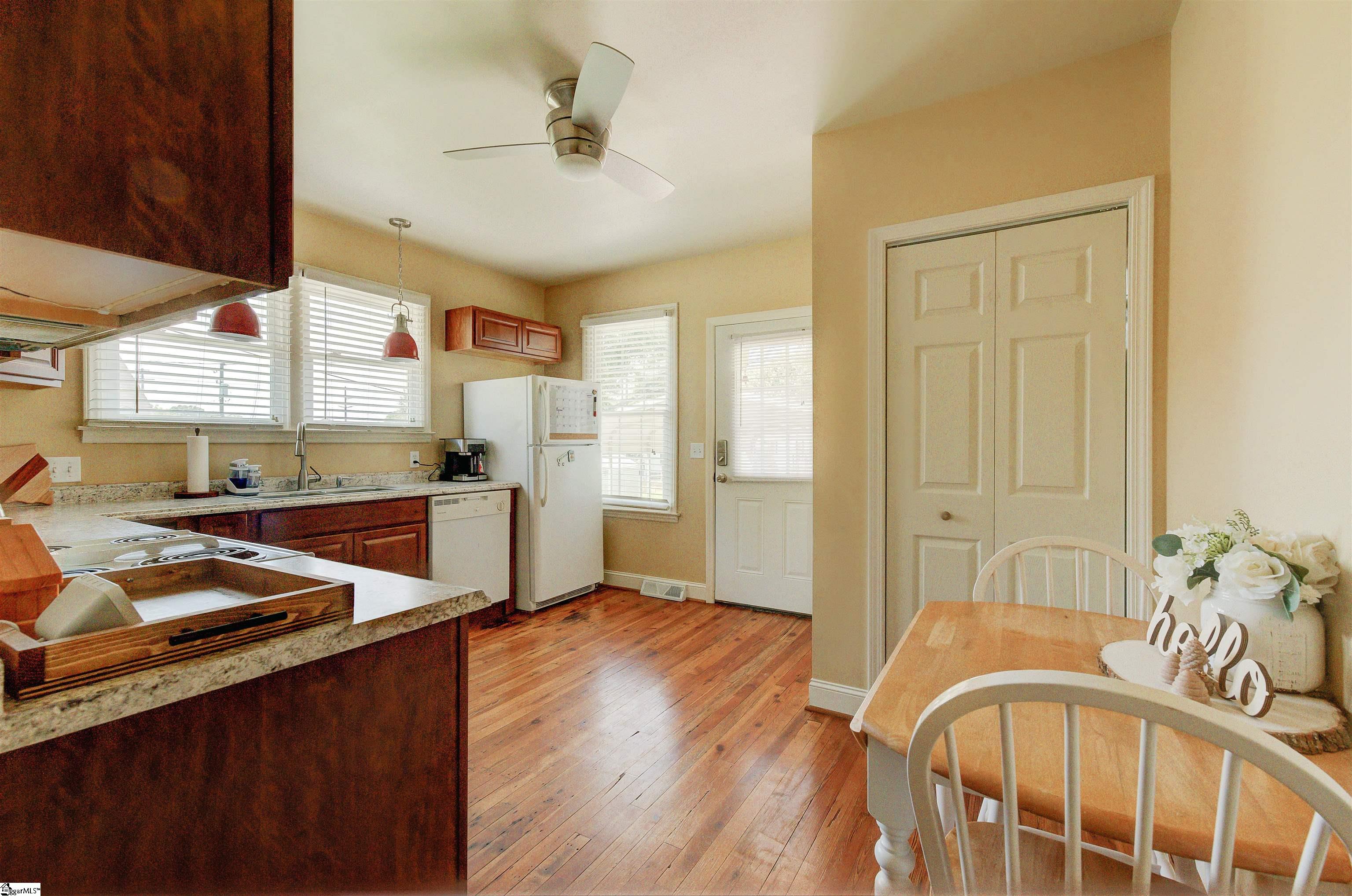 7 Hedgepath Street Liberty, SC 29657 - Photo 8 of 14 Gallery Image 8