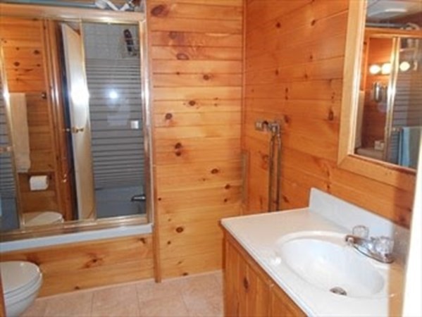 84 Pioneer Way Springfield, MA 01119 - Photo 17 of 24 Gallery Image 17