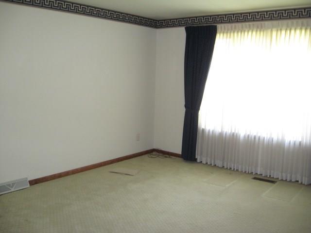 133 Country Estates Road Uniontown, PA 15401 - Photo 10 of 15