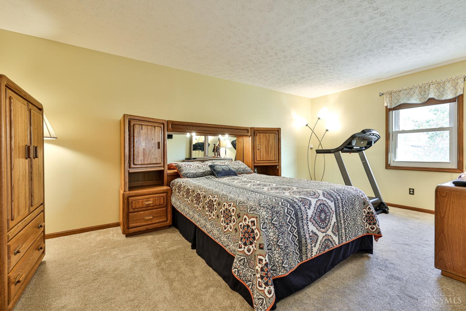 7407 Vinnedge Road Hamilton, OH 45011 - Photo 22 of 50