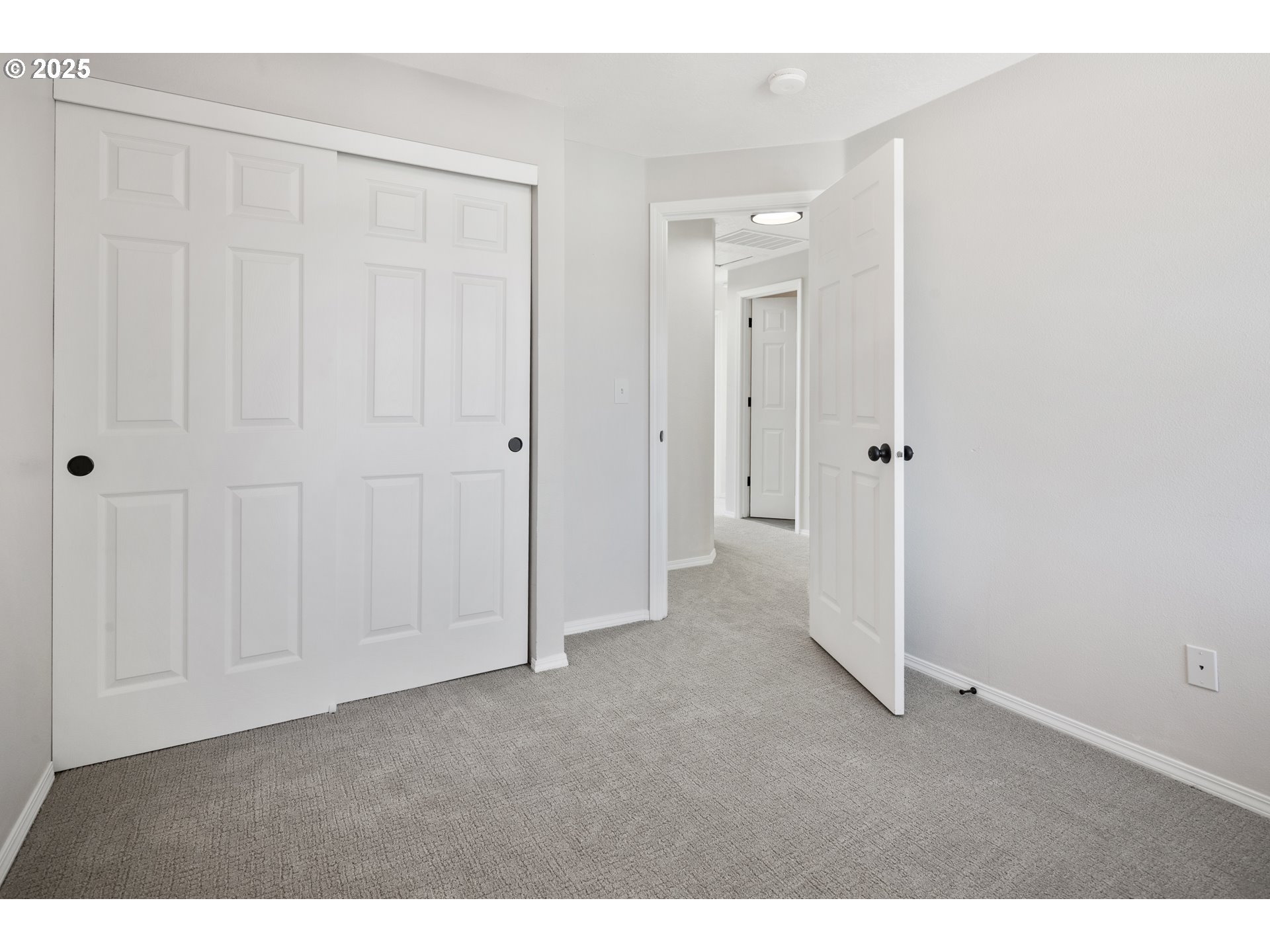 169 South 25th Avenue Cornelius, OR 97113 - Photo 20 of 27 a view of an empty room